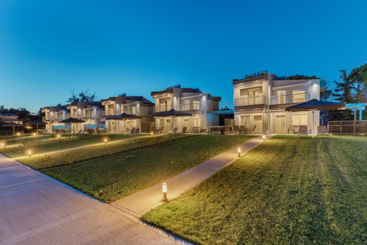 V Luxury Apartments Posidi المظهر الخارجي الصورة