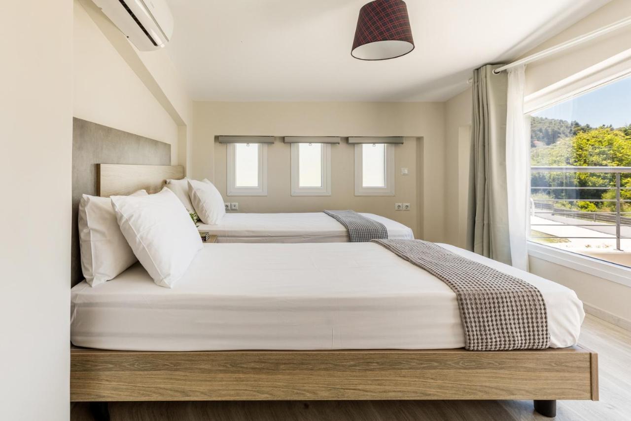 V Luxury Apartments Posidi المظهر الخارجي الصورة